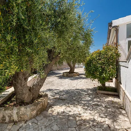 Marti Old Ostuni